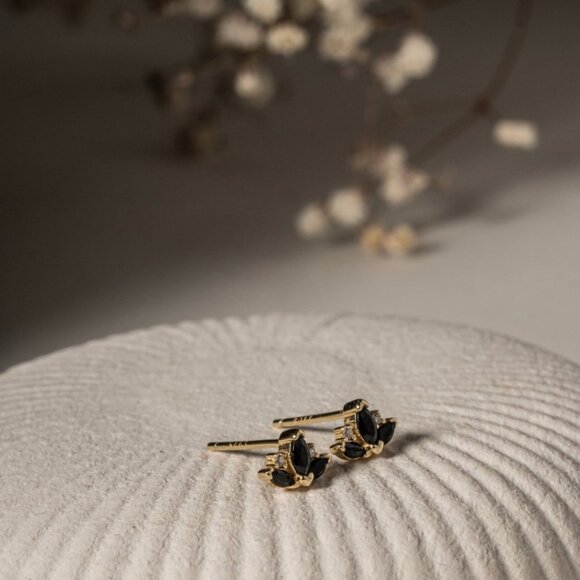 NWT Fiona Lotus Stud Earring // 14kt Gold Vermeil + CZ - Picture 2 of 4